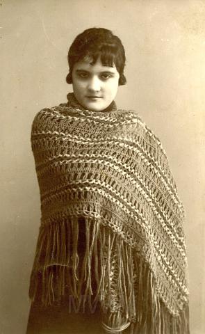 KKE 3840.jpg - Zofia Płóciennik - siostra Heleny Grabek, Wieluń, 03.01.1927 r.